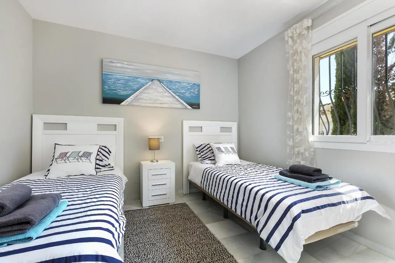 Casa Bella Villa Marbella 0*,
