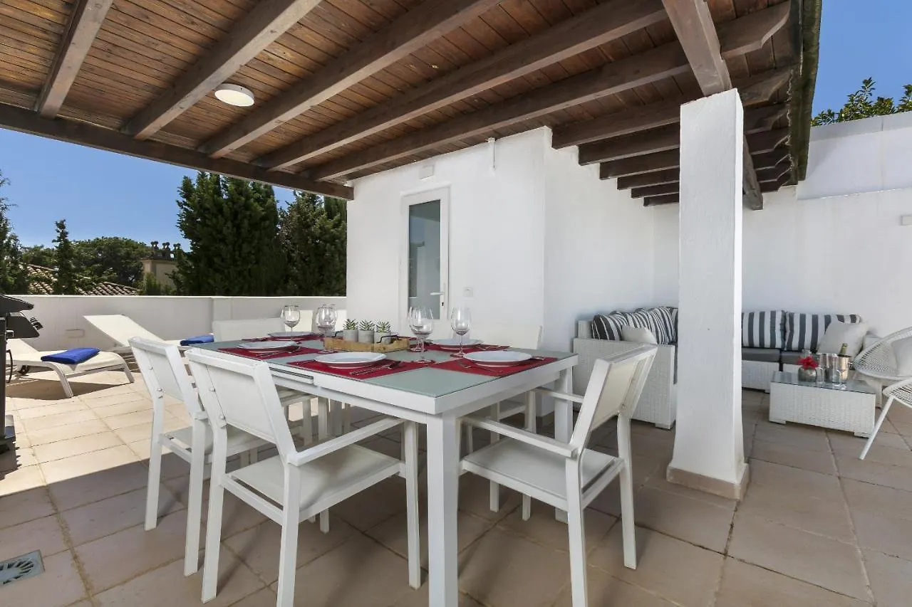 Casa Bella Villa Marbella 0*,  Spain